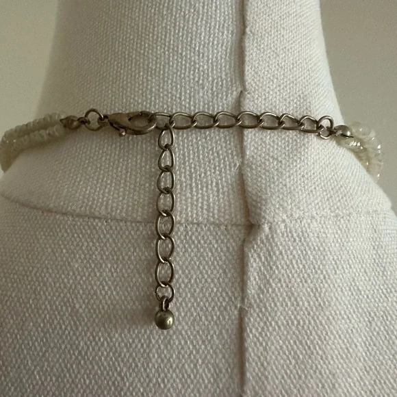 Beaded Necklace with Metal Embellishmemt - Picture 6 of 6